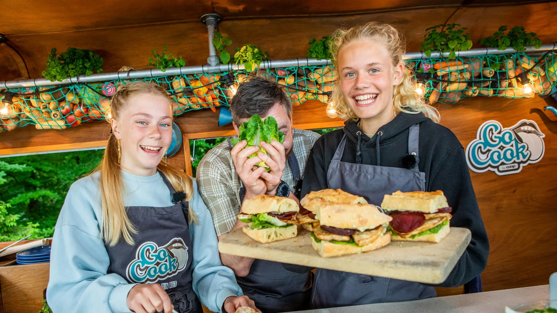 Sandwich med serlleribøf og estragonmayo