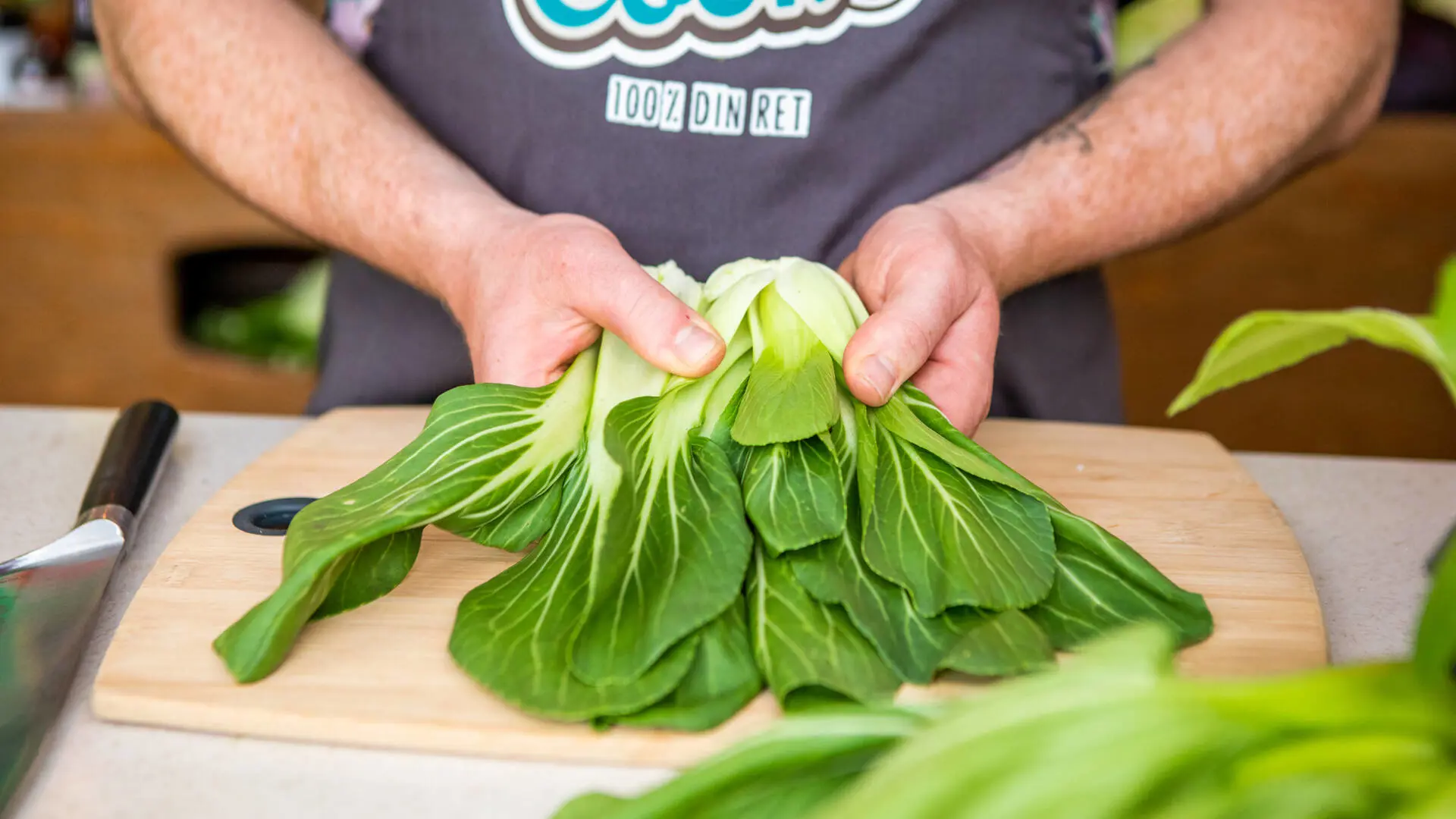 Pak choi, skære