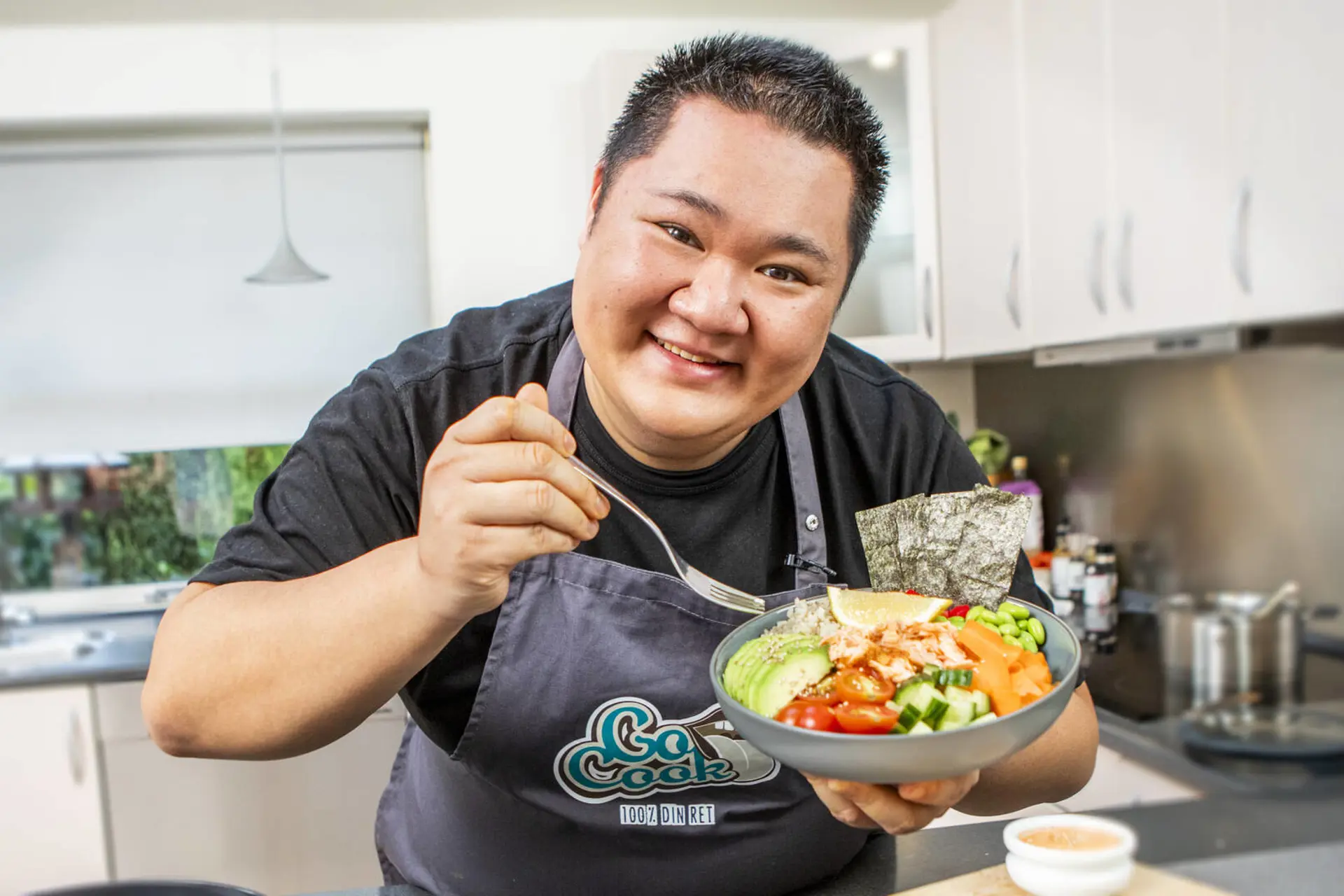Salmon and rice bowl