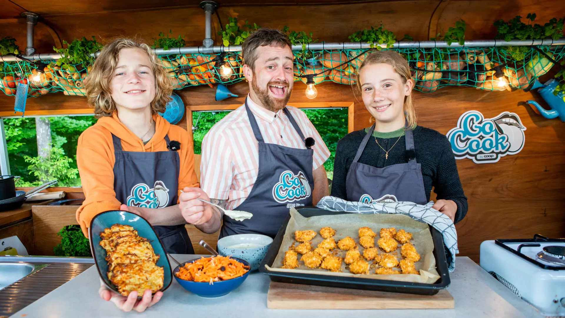 Røsti med kyllingenuggets med cornflakes