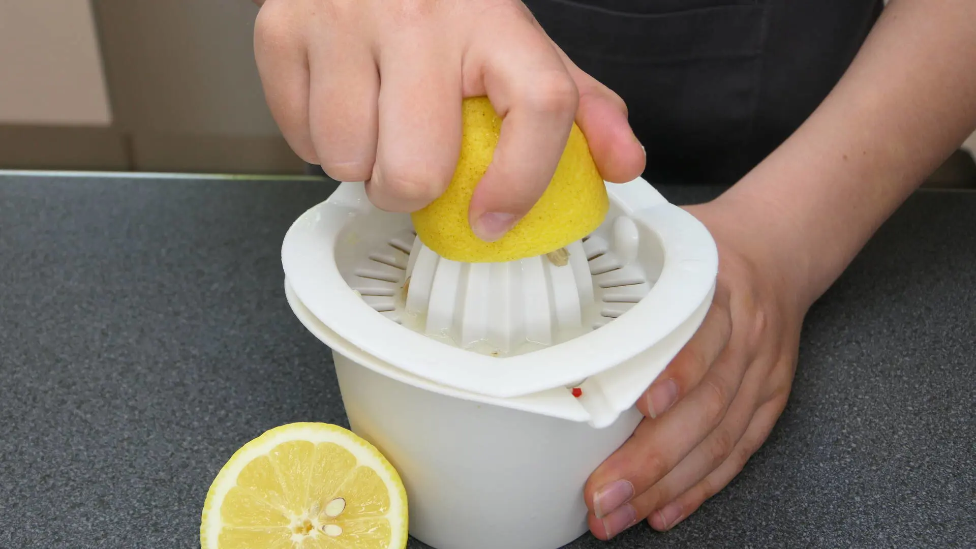 Citrusfrugt, presse